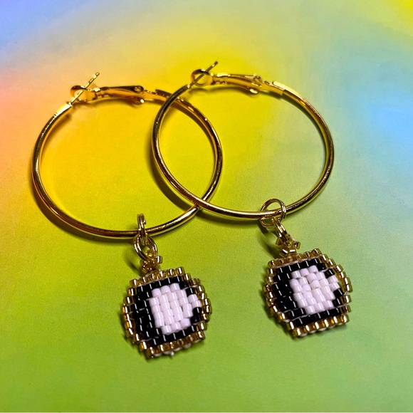 BEADED INITIAL HOOP EARRINGS- "C" - Picture 2 of 3